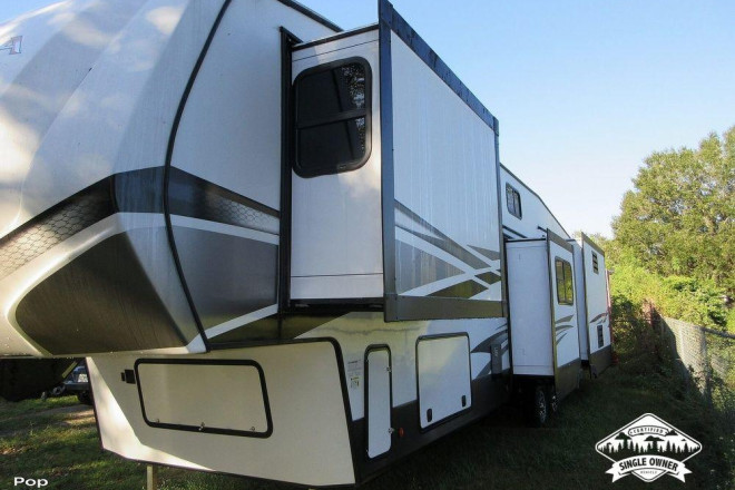 2022 Astoria 3553MBP