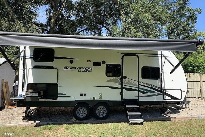 2021 Surveyor 240BHLE