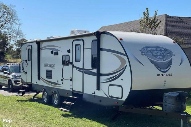 2016 Hemisphere 272BH