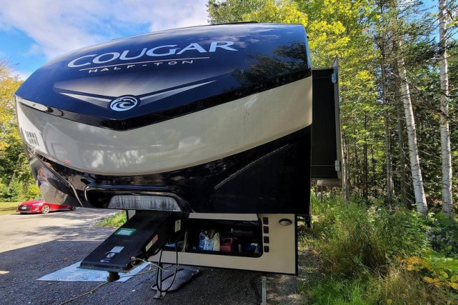 2018 Cougar 28SGS