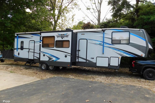 2018 Vengeance 348A13