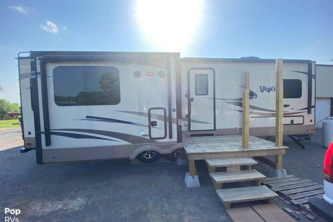 2018 Flagstaff V-Lite 30WRLIKSV