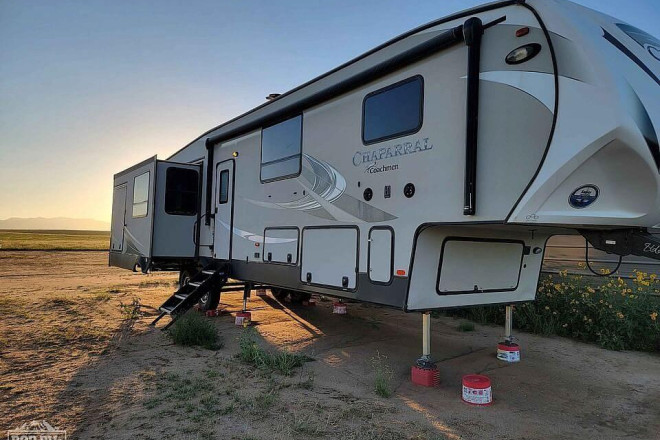 2018 Chaparral 392MBL