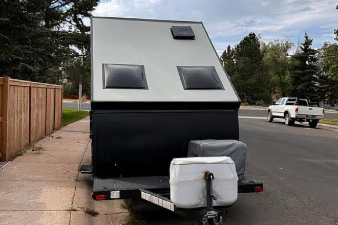 2018 Flagstaff Hard Side T12RBST