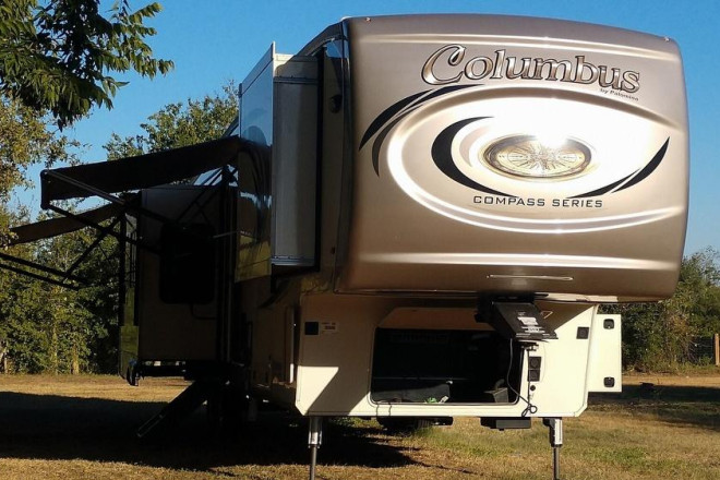 2019 Columbus 383FBC