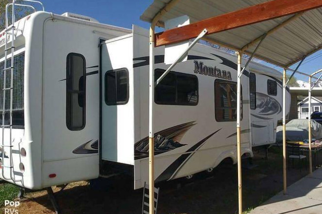 2009 Montana 3455SA