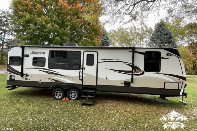 2015 Sprinter 295RKS