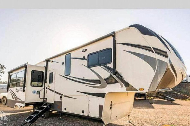 2019 Solitude 3350RL