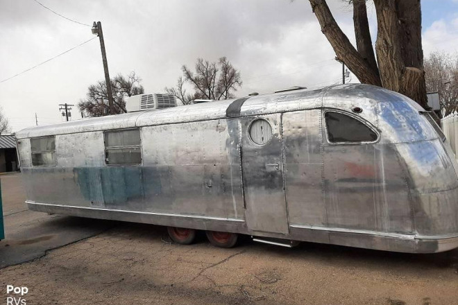 1950 Spartan Royal Mansion