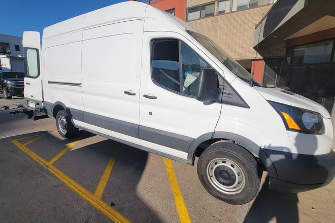 2018 Transit 250 High Roof 148WB