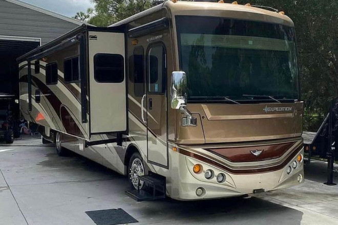 2014 Expedition 38B