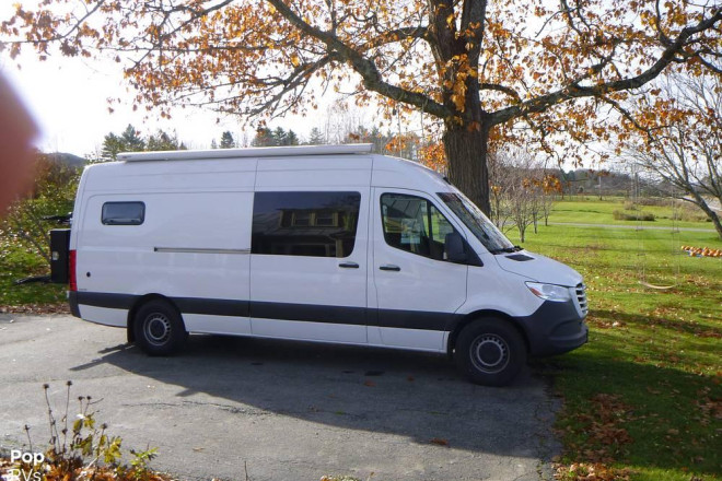 2020 Sprinter 2500 High Roof 170WB