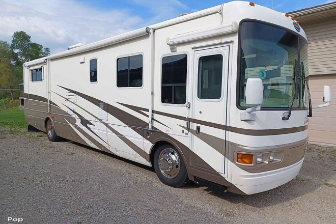 2002 Tradewinds 7390LTC