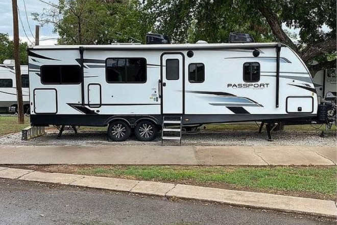 2022 Passport GT-Series 2704RK