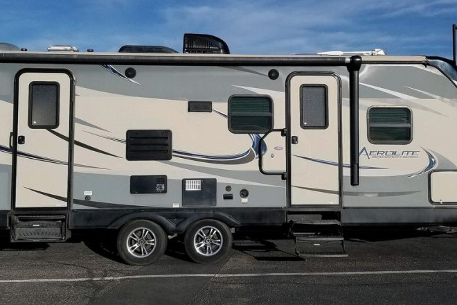2016 Aerolite 242BHSL