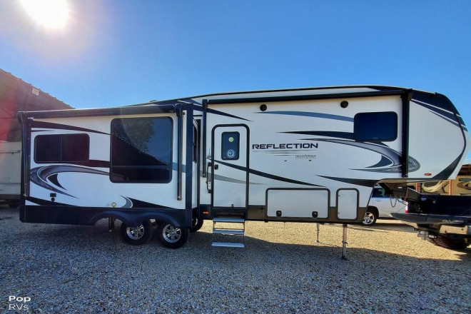 2021 Reflection 303RLS