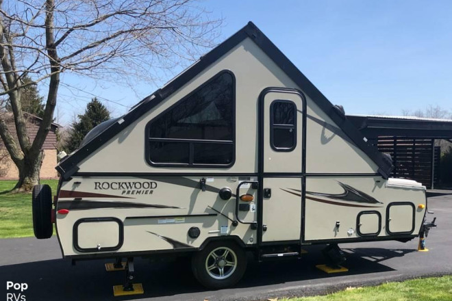 2019 Rockwood A122S Hardside