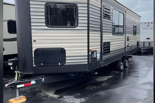 2017 Cherokee 234VFK