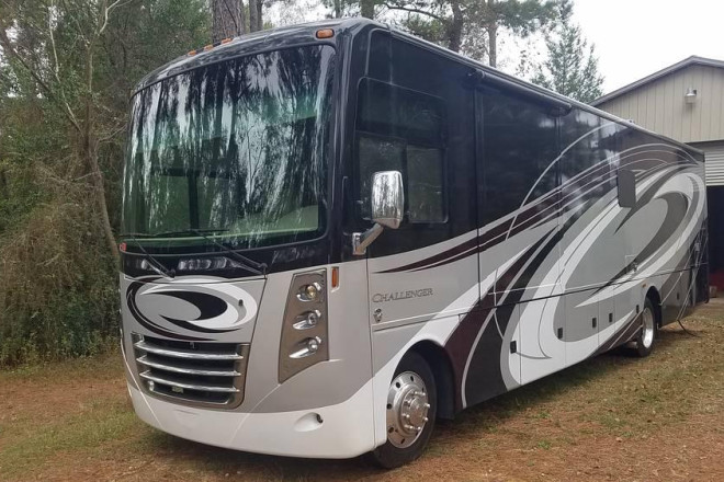 2016 Challenger 37KT