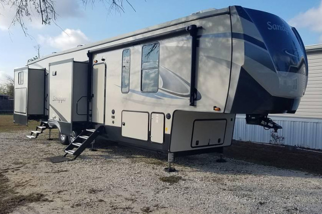 2021 Sandpiper 384QBOK