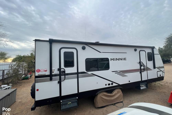2021 Minnie 2529RG