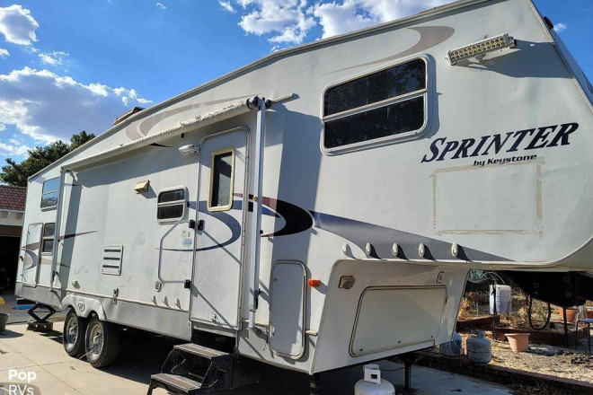 2005 Sprinter 297FWBHS