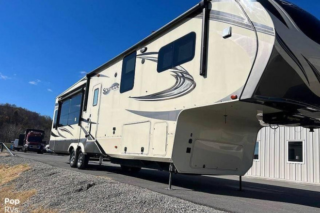 2019 Solitude 377MBS