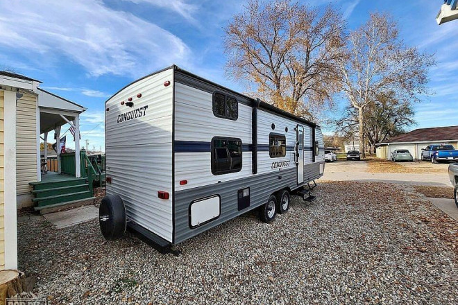 2020 Conquest 26BHG