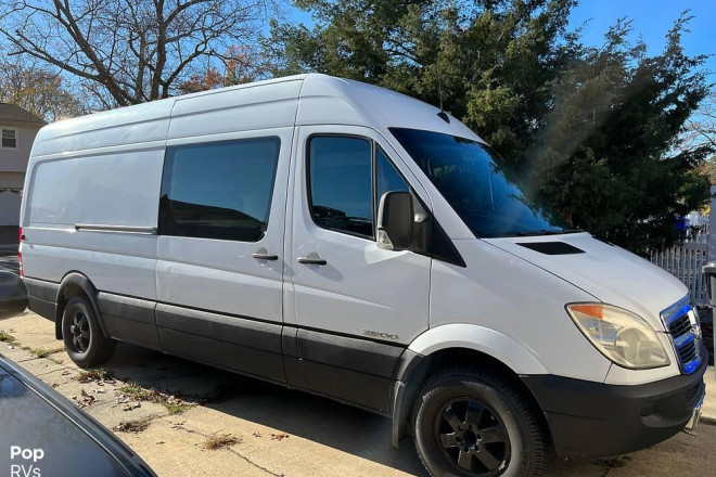 2008 Sprinter 2500 170WB