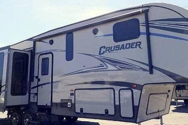 2018 Crusader 322RES
