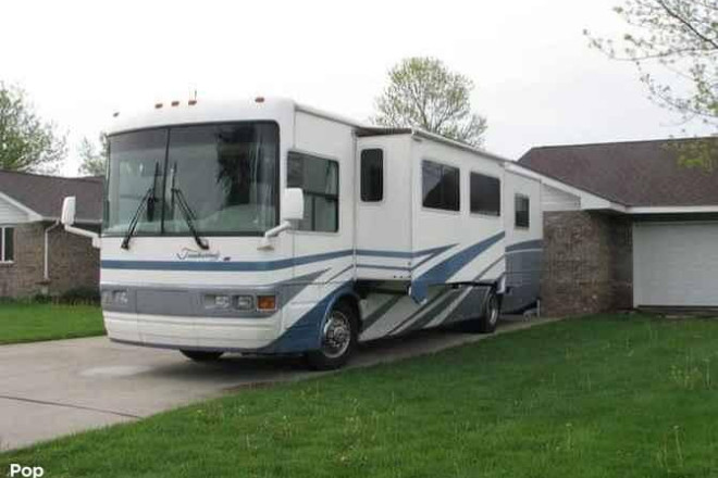 2002 Tradewinds 370LE