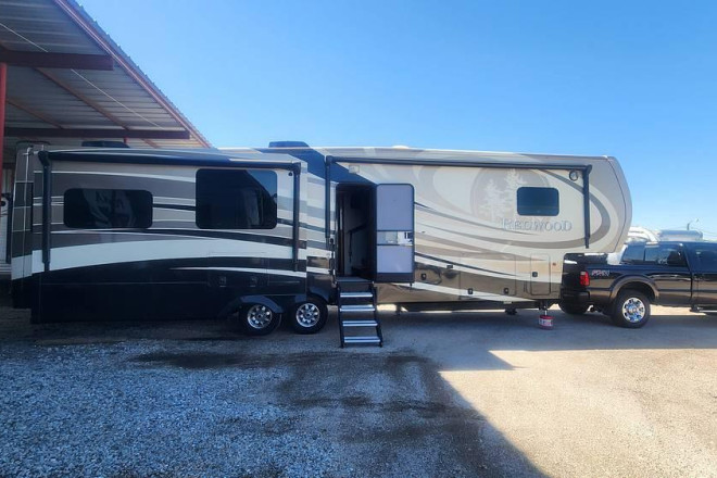 2015 Redwood 38RE