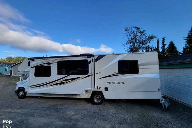 2016 Minnie Winnie 31K