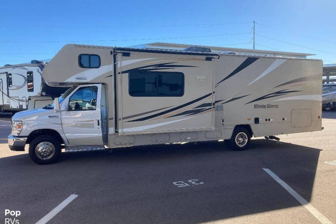 2016 Minnie Winnie 31H