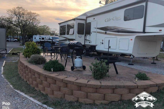 2016 Cedar Creek 36CKTS