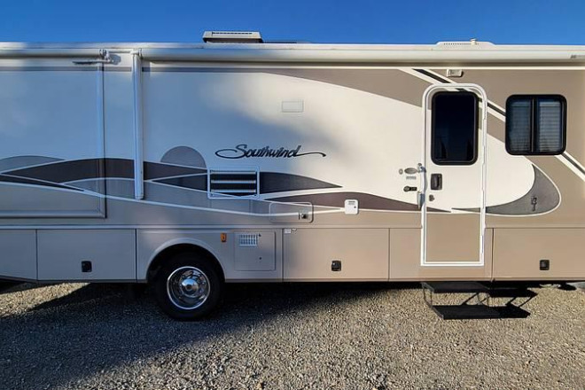 2004 Southwind 32VS