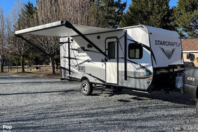 2018 Launch OUTFITTER 17BH