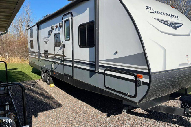 2018 Surveyor 295QBLE