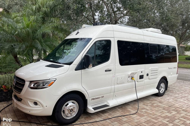 2022 Other Plateau TS