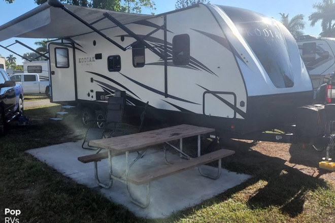 2018 Kodiak 2711BS