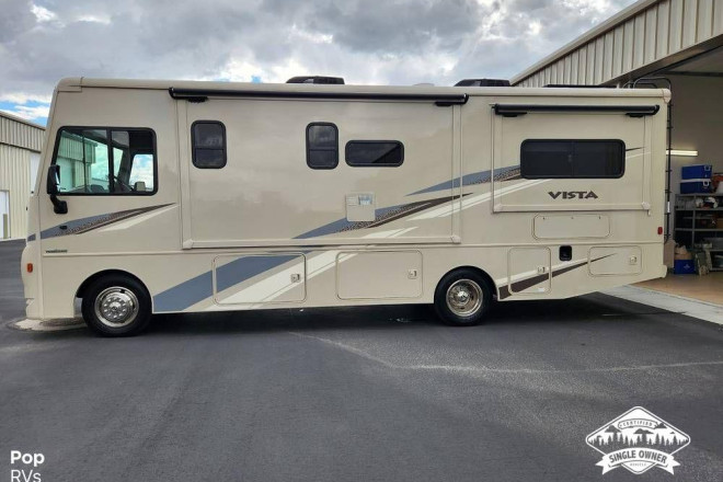 2022 Vista 27P