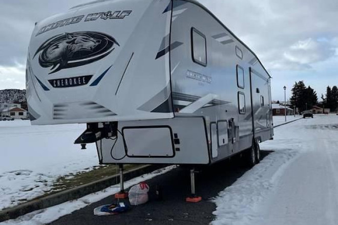 2022 Arctic Wolf 327MB