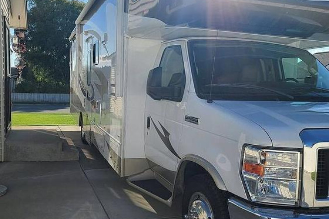2013 Access Premier 31WP
