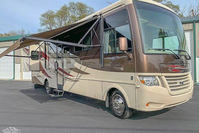 2013 Bay Star 3305