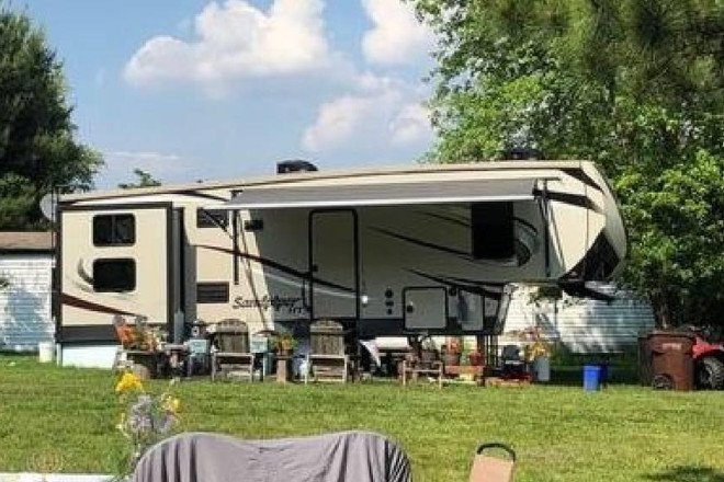 2018 Sandpiper 3350BH