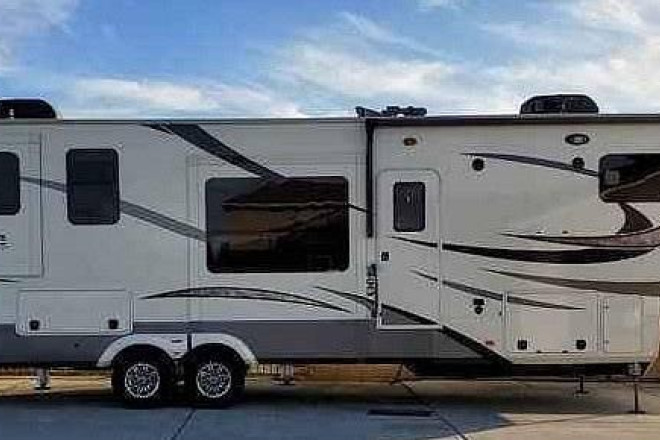 2018 Solitude 375RES