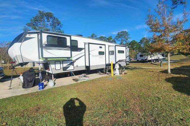 2022 Chaparral 334FL