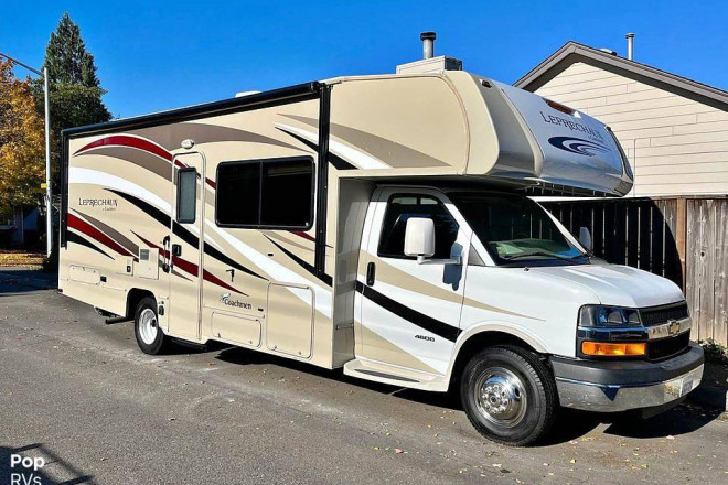 2015 Leprechaun 260DS