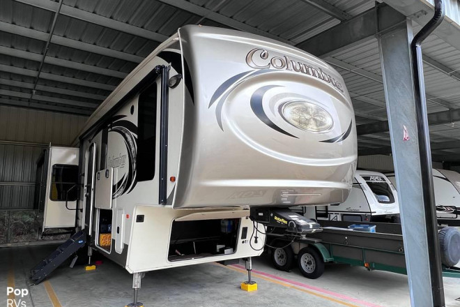 2018 Columbus 366RL