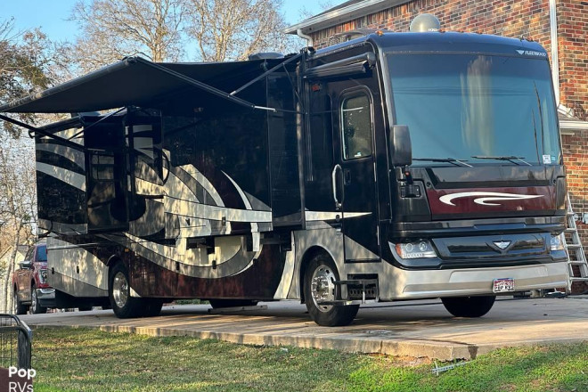 2018 Pace Arrow LXE 38N